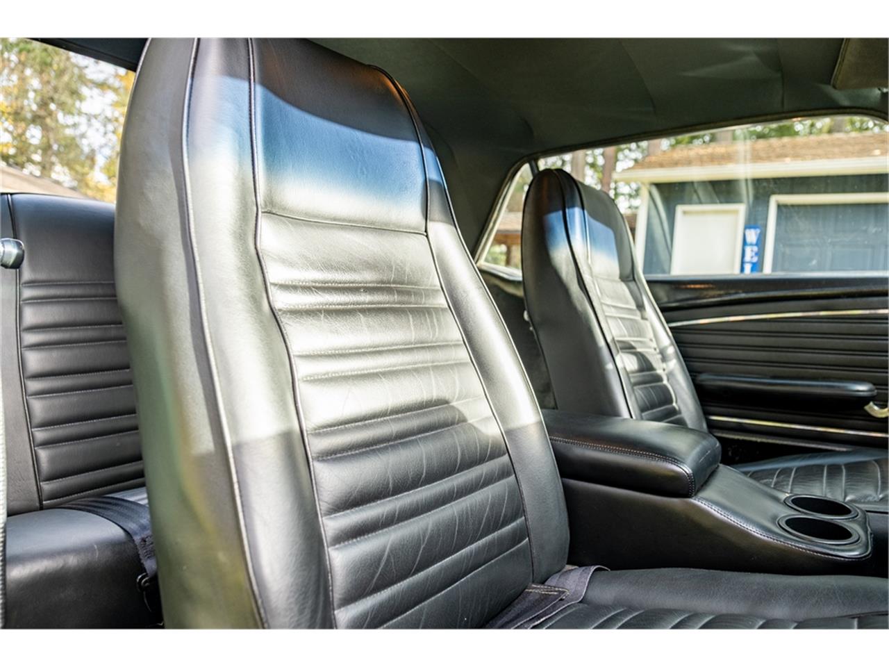 Ford-Mustang-1968-Green-Black-57