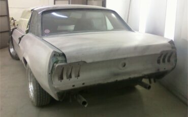 Ford-Mustang-1968-Green-Black-77