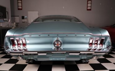 Ford-Mustang-1968-Tahoe-Turquoise-Aqua-1