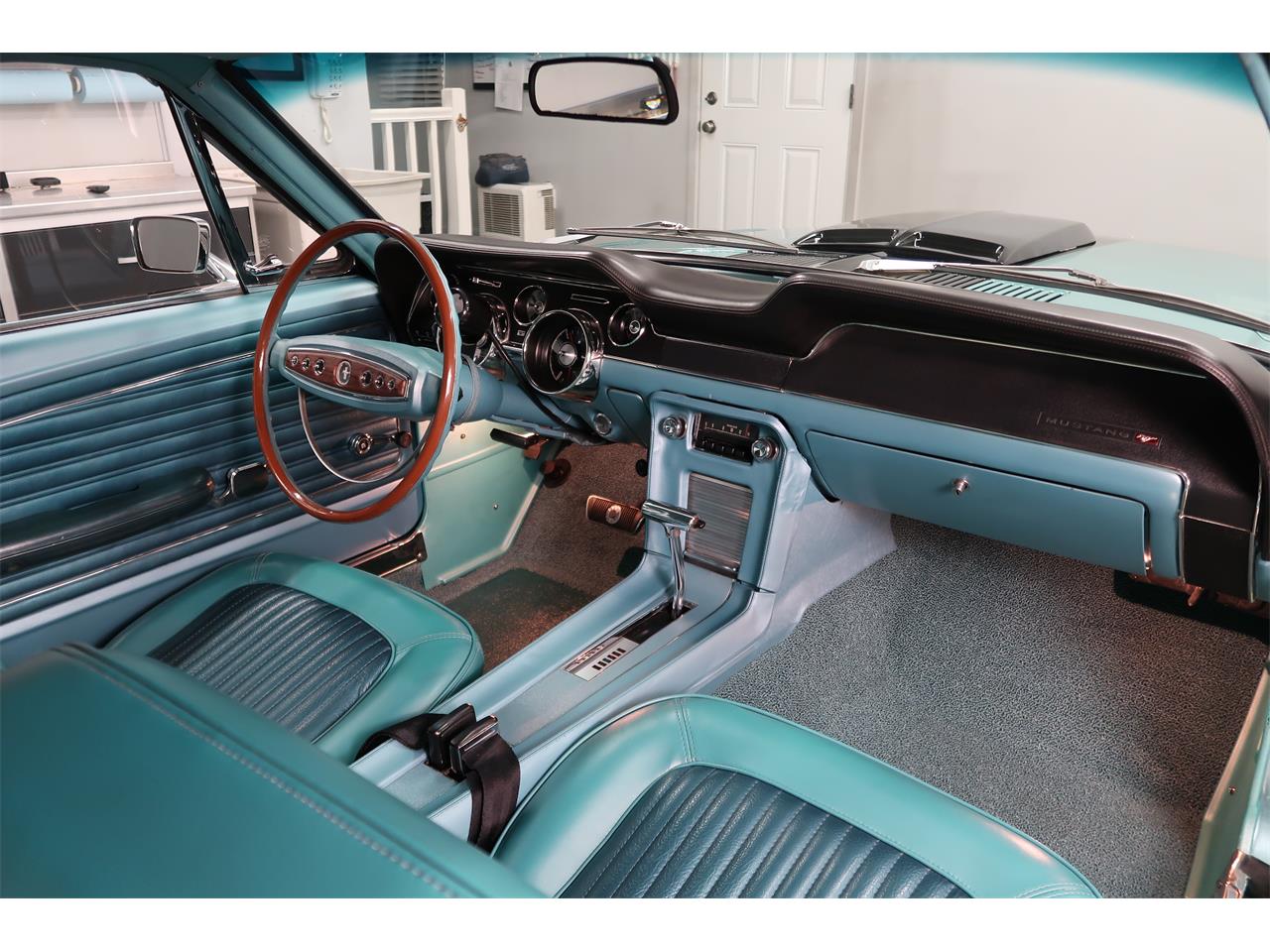 Ford-Mustang-1968-Tahoe-Turquoise-Aqua-10