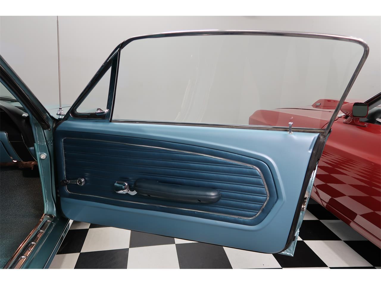 Ford-Mustang-1968-Tahoe-Turquoise-Aqua-11