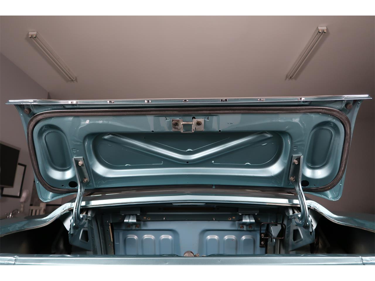 Ford-Mustang-1968-Tahoe-Turquoise-Aqua-13