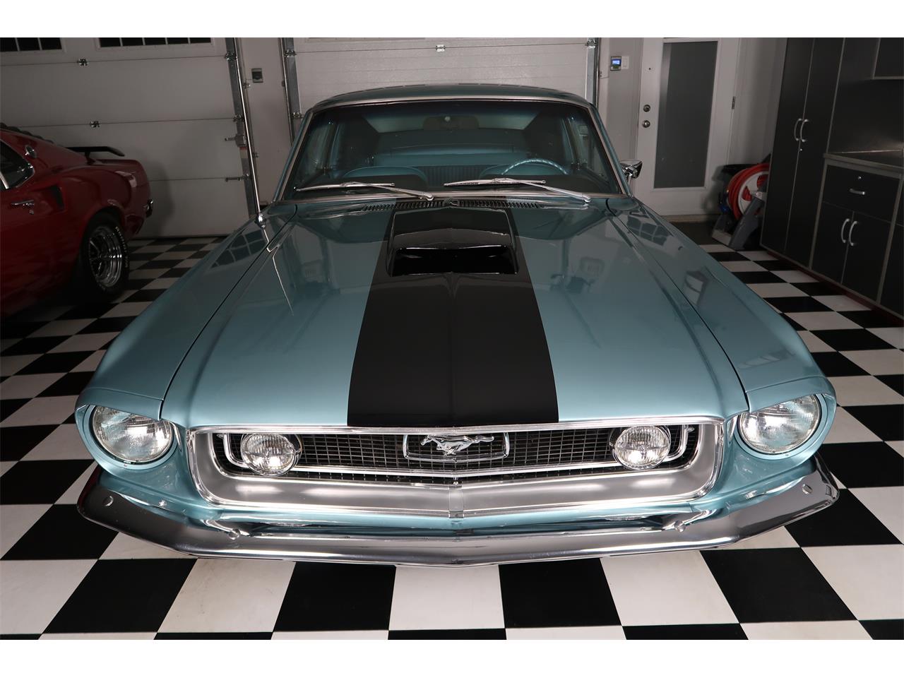 Ford-Mustang-1968-Tahoe-Turquoise-Aqua-17