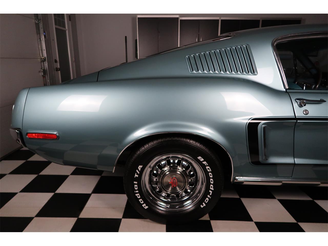 Ford-Mustang-1968-Tahoe-Turquoise-Aqua-29