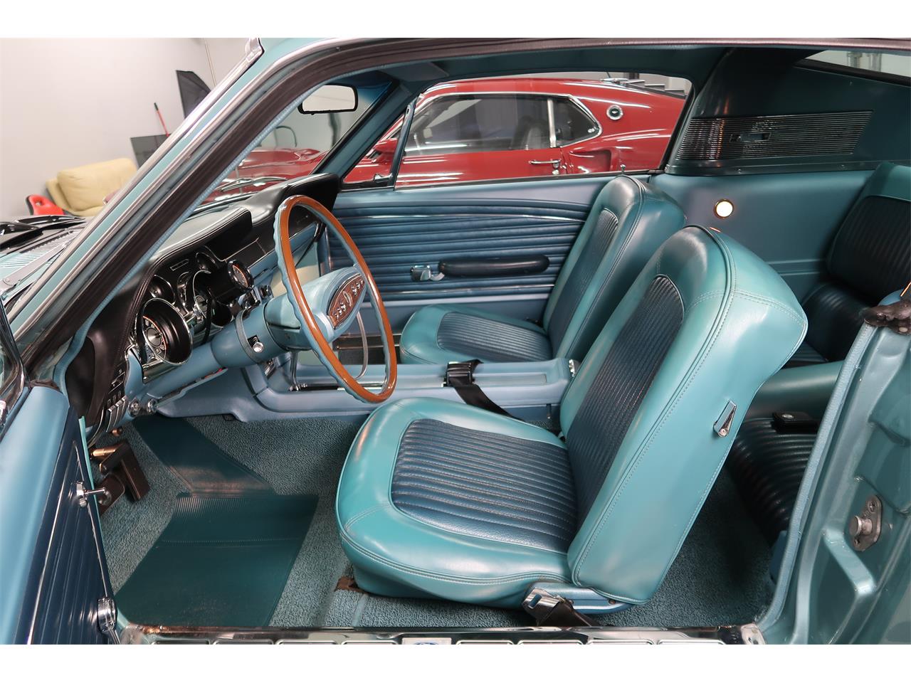 Ford-Mustang-1968-Tahoe-Turquoise-Aqua-7