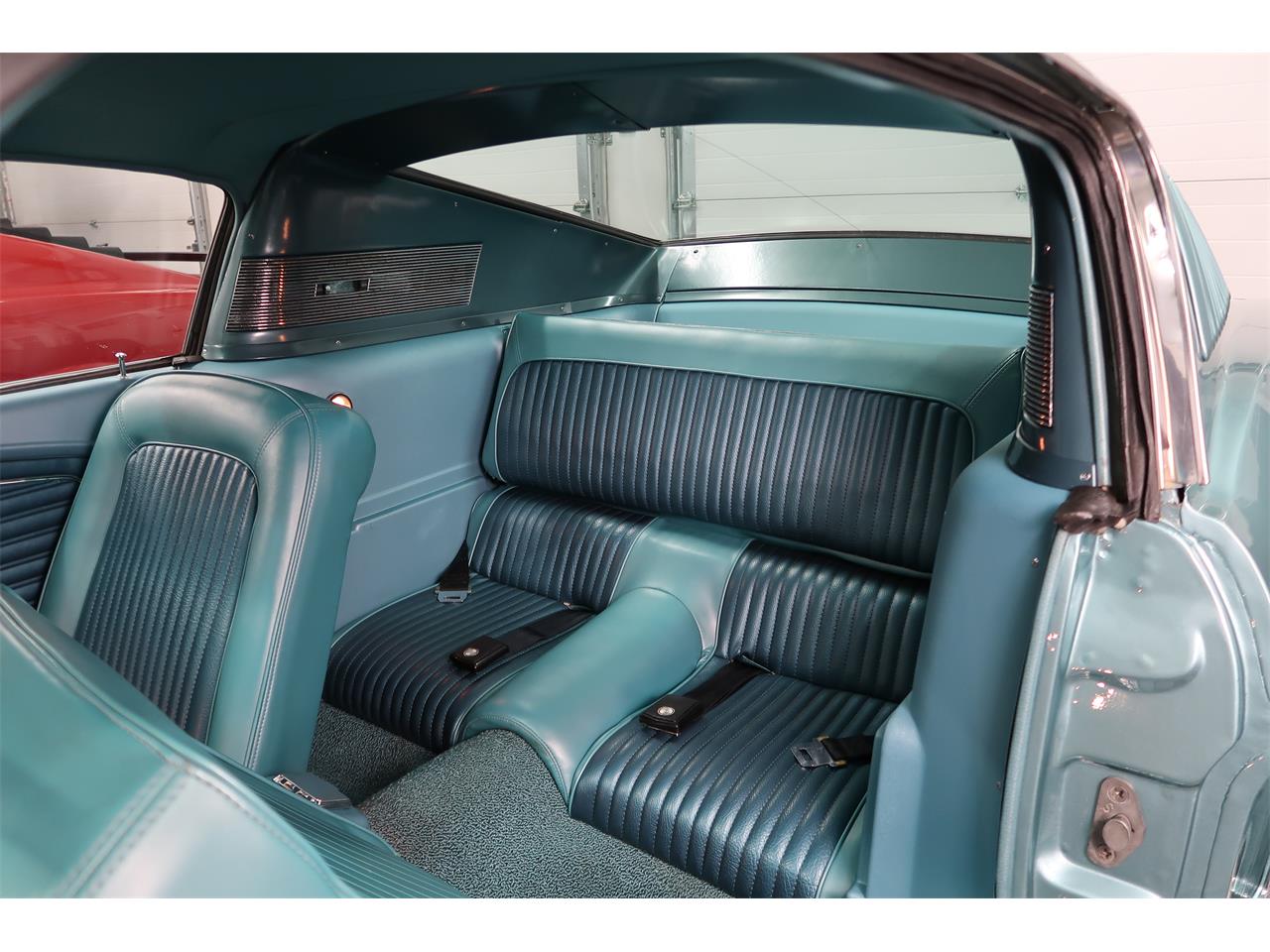 Ford-Mustang-1968-Tahoe-Turquoise-Aqua-8