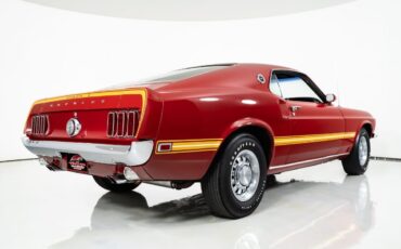 Ford-Mustang-1969-Fastback-11