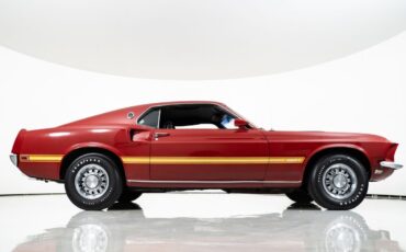 Ford-Mustang-1969-Fastback-12