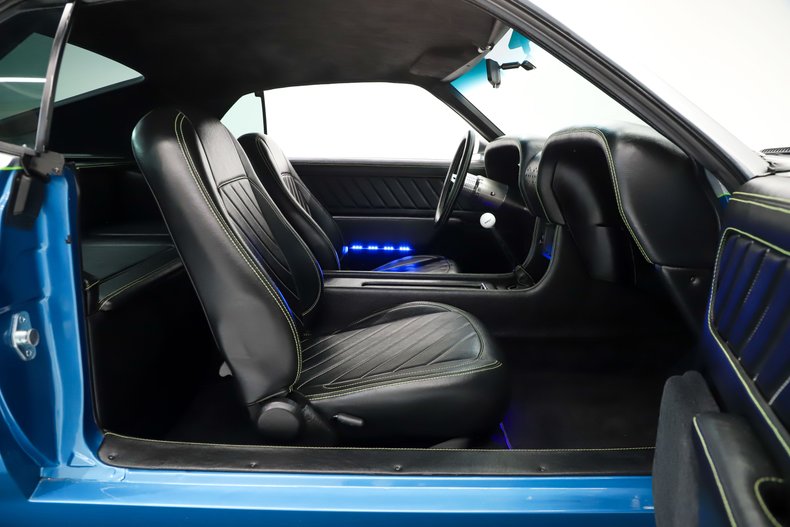 Ford-Mustang-1969-Silver-Black-33