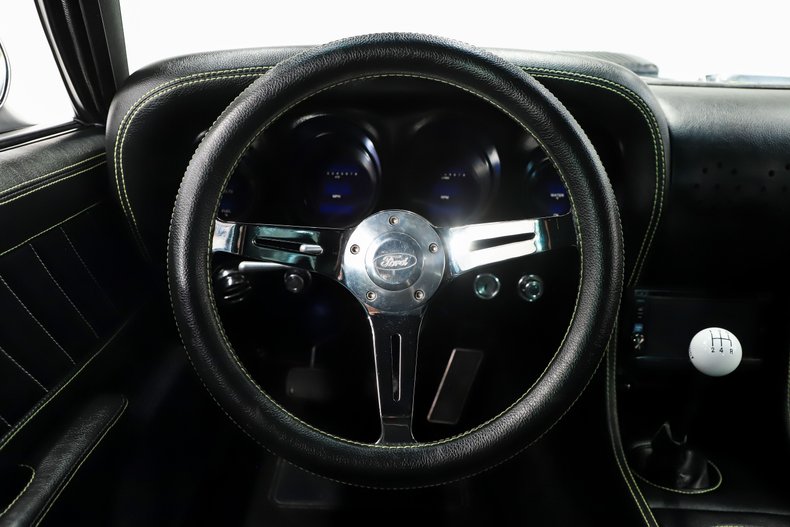 Ford-Mustang-1969-Silver-Black-39