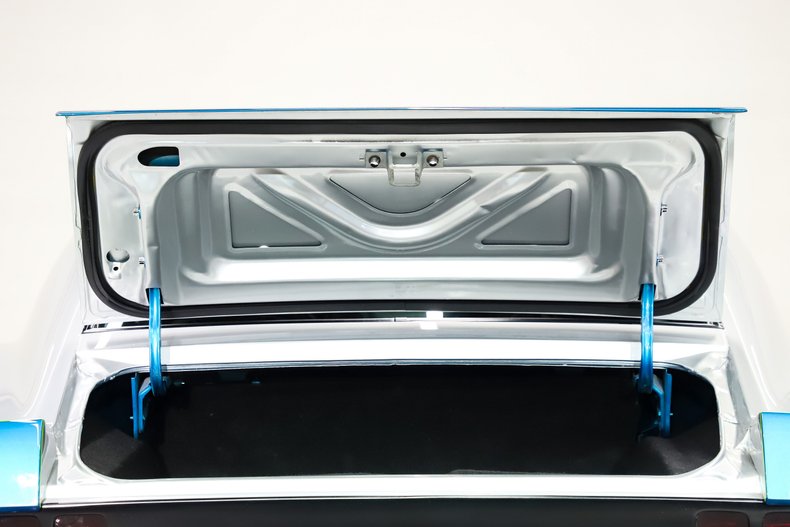 Ford-Mustang-1969-Silver-Black-49