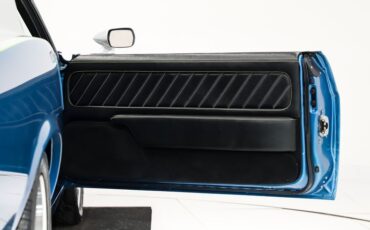 Ford-Mustang-1969-Silver-Black-9