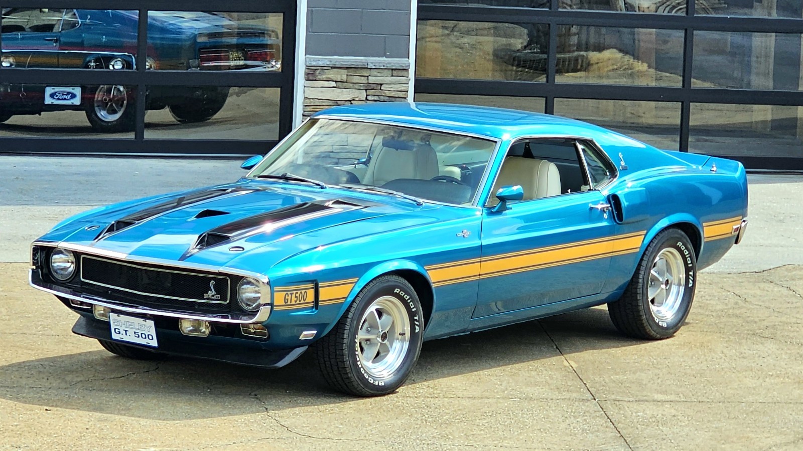 Ford-Mustang-1970-Fastback