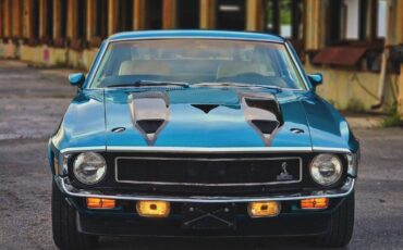 Ford-Mustang-1970-Fastback-2