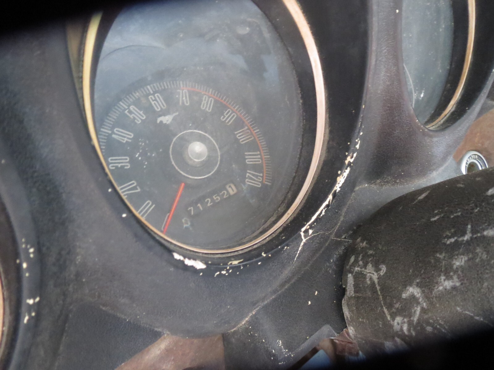 Ford-Mustang-1970-Fastback-27