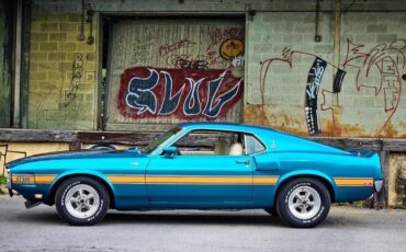 Ford-Mustang-1970-Fastback-3