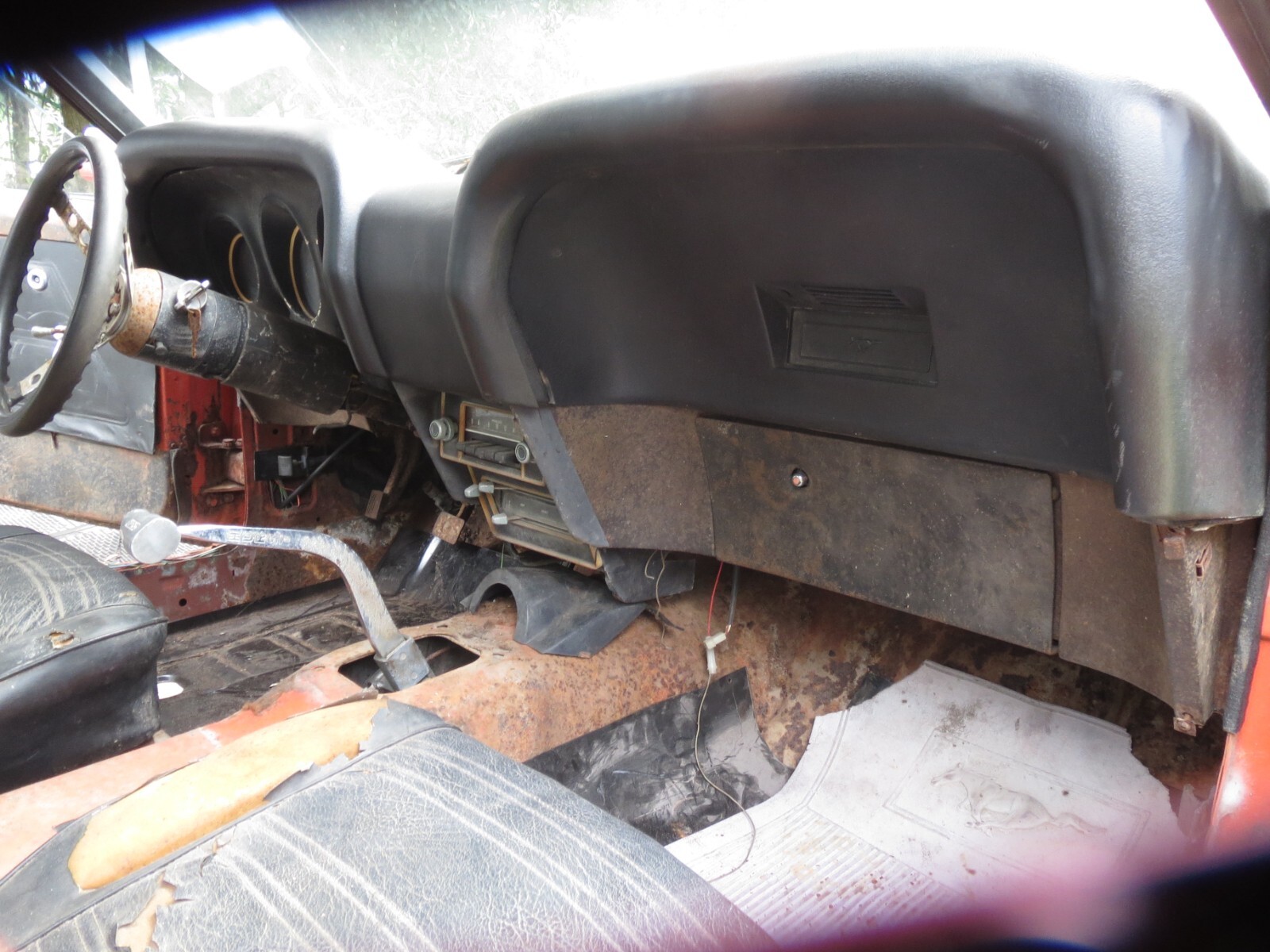 Ford-Mustang-1970-Fastback-31