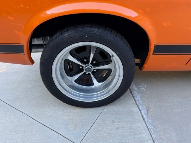 Ford-Mustang-1970-Fastback-9