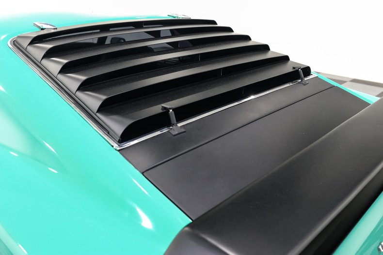 Ford-Mustang-1970-Green-Black-25