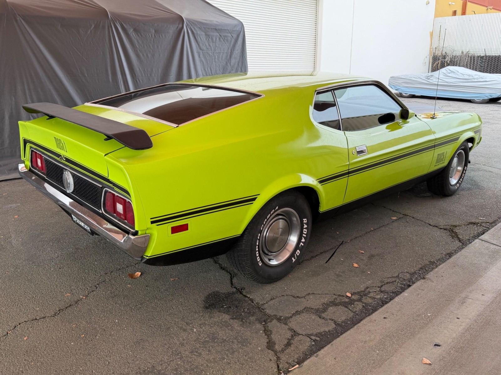 Ford-Mustang-1971-Fastback-4