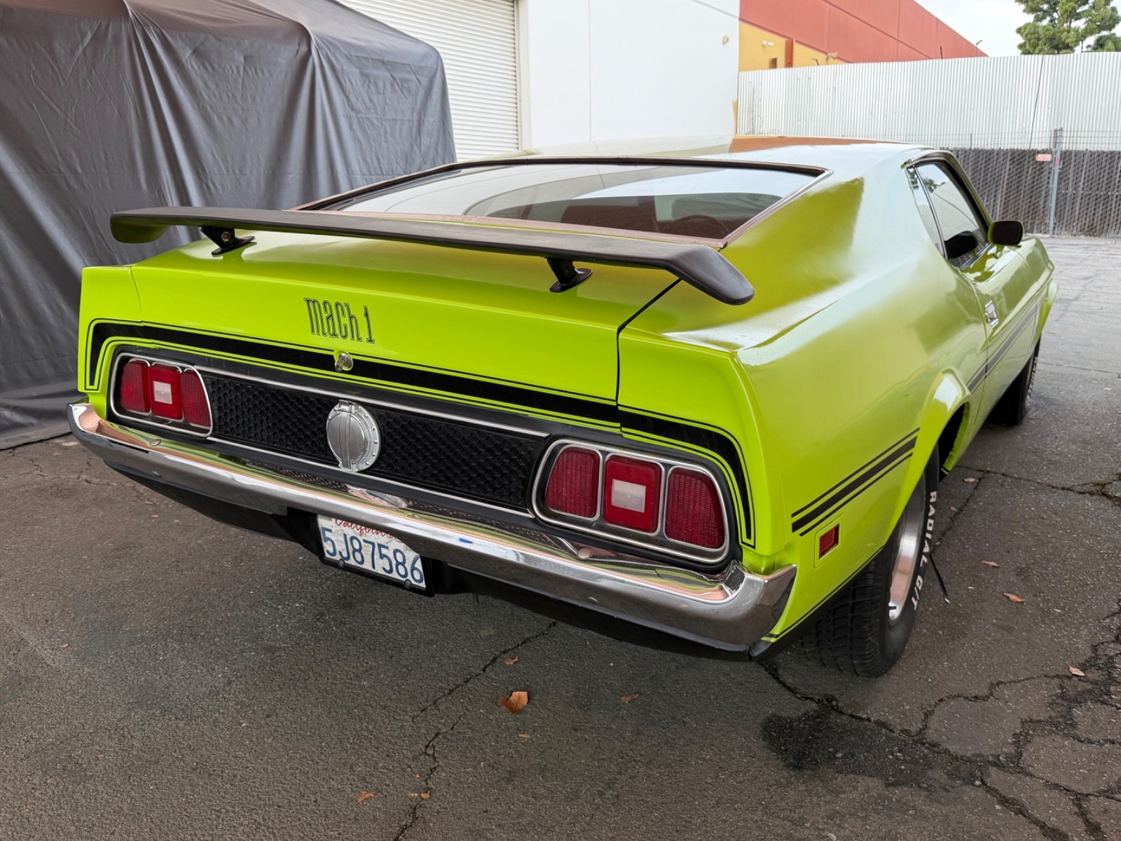 Ford-Mustang-1971-Fastback-6