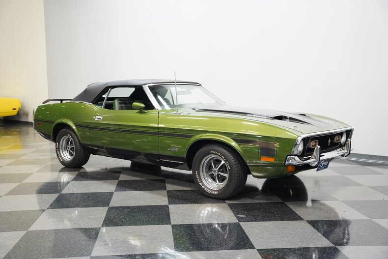 Ford-Mustang-1972-Ivy-Glow-Metallic-Green-17