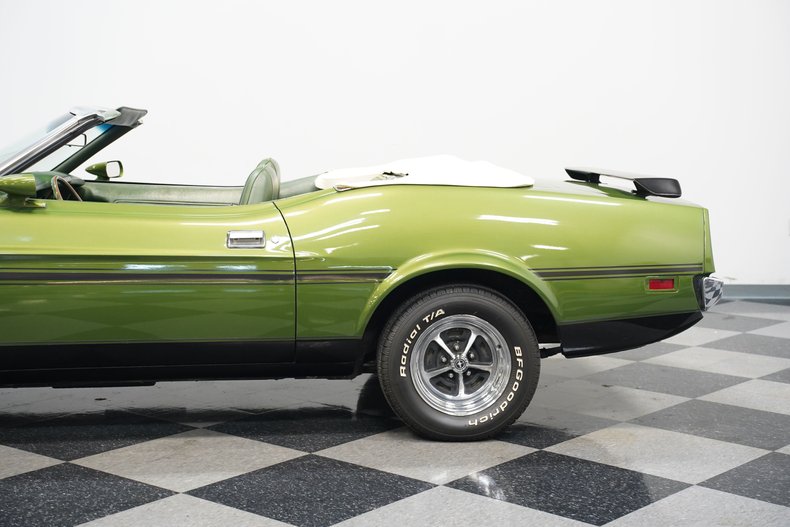 Ford-Mustang-1972-Ivy-Glow-Metallic-Green-22