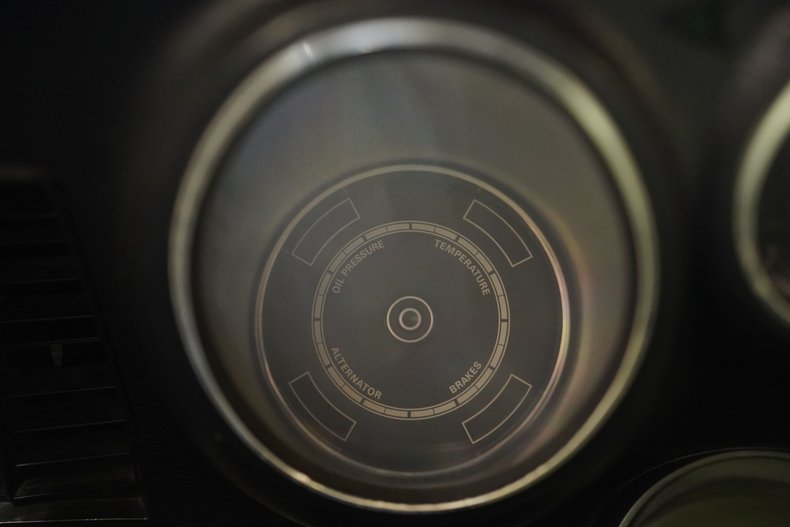 Ford-Mustang-1972-Ivy-Glow-Metallic-Green-40