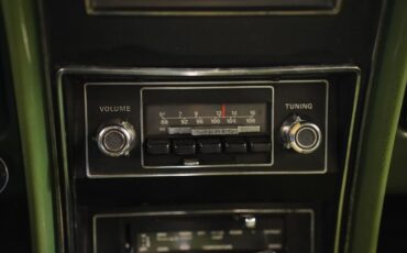 Ford-Mustang-1972-Ivy-Glow-Metallic-Green-43