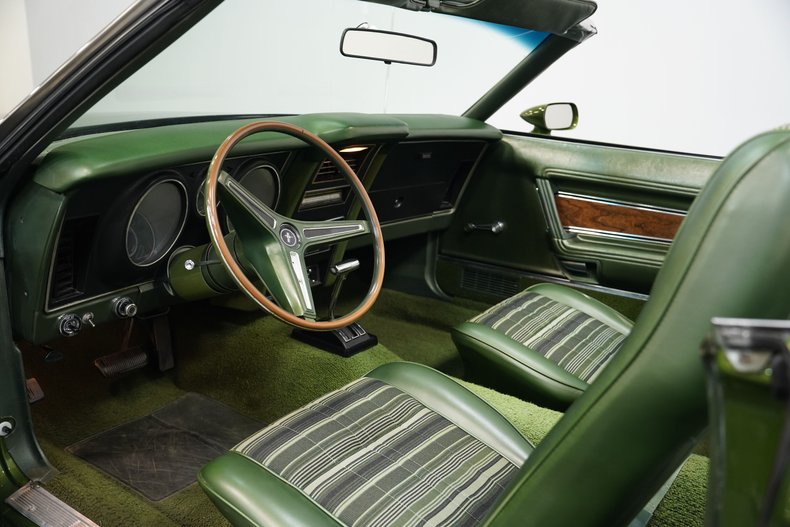 Ford-Mustang-1972-Ivy-Glow-Metallic-Green-7