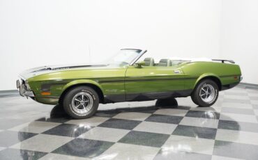 Ford-Mustang-1972-Ivy-Glow-Metallic-Green-9