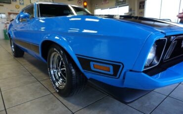 Ford-Mustang-1973-Classic-Car-12