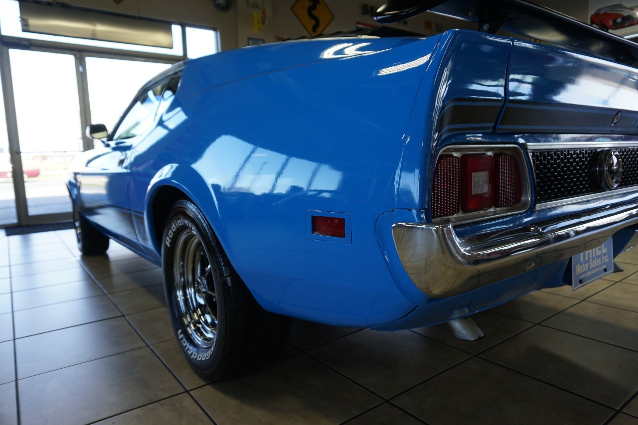 Ford-Mustang-1973-Classic-Car-15