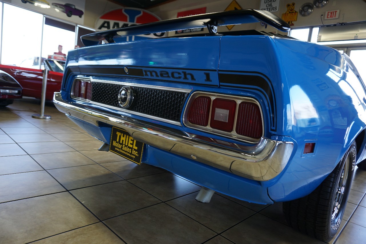 Ford-Mustang-1973-Classic-Car-18