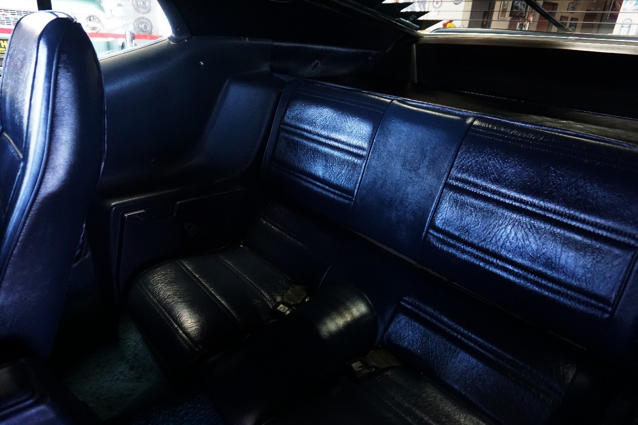 Ford-Mustang-1973-Classic-Car-21