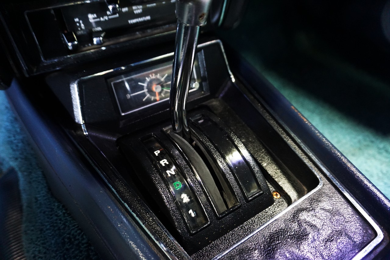 Ford-Mustang-1973-Classic-Car-30