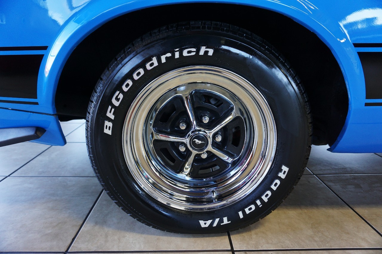 Ford-Mustang-1973-Classic-Car-34