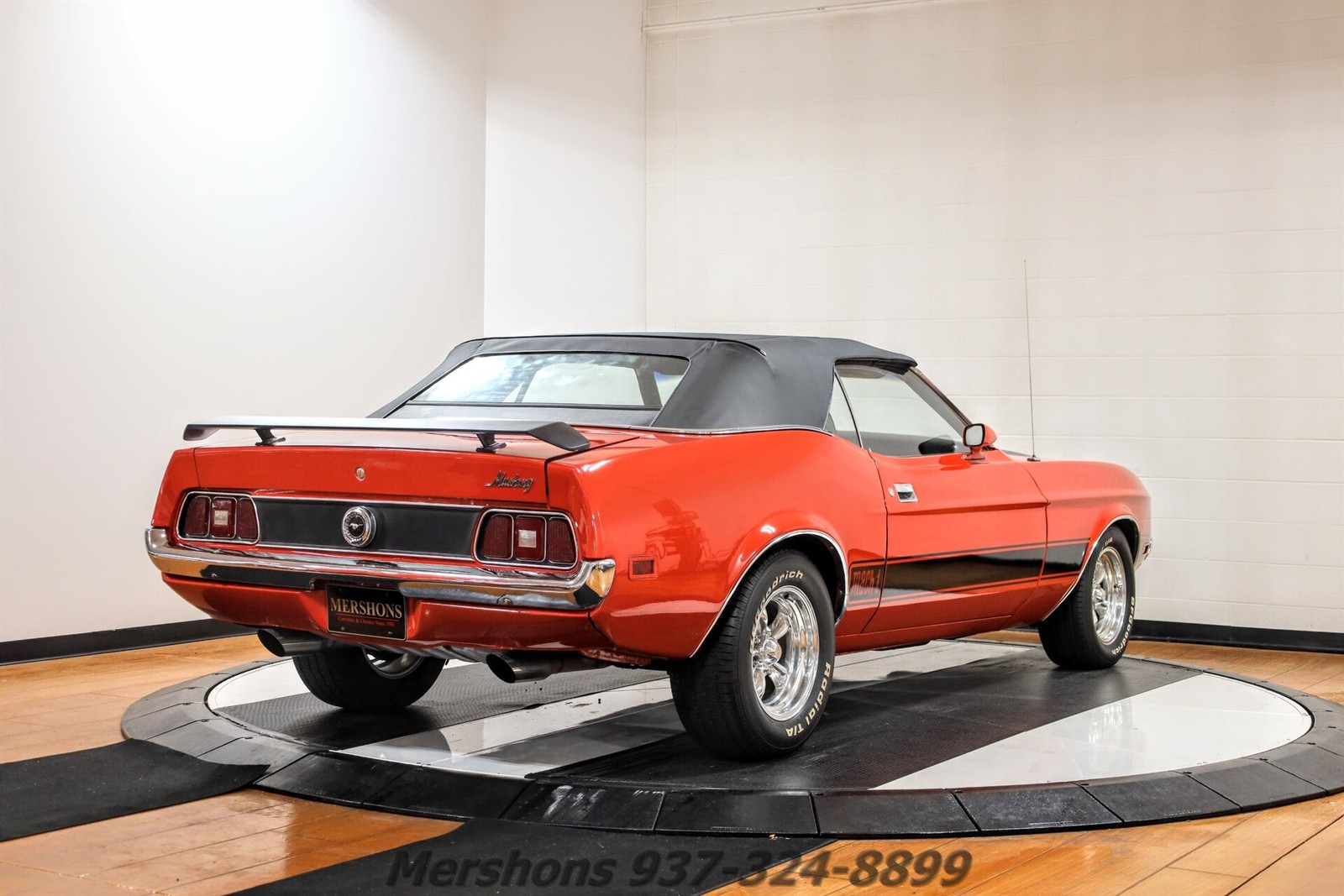 Ford-Mustang-1973-Convertible-10