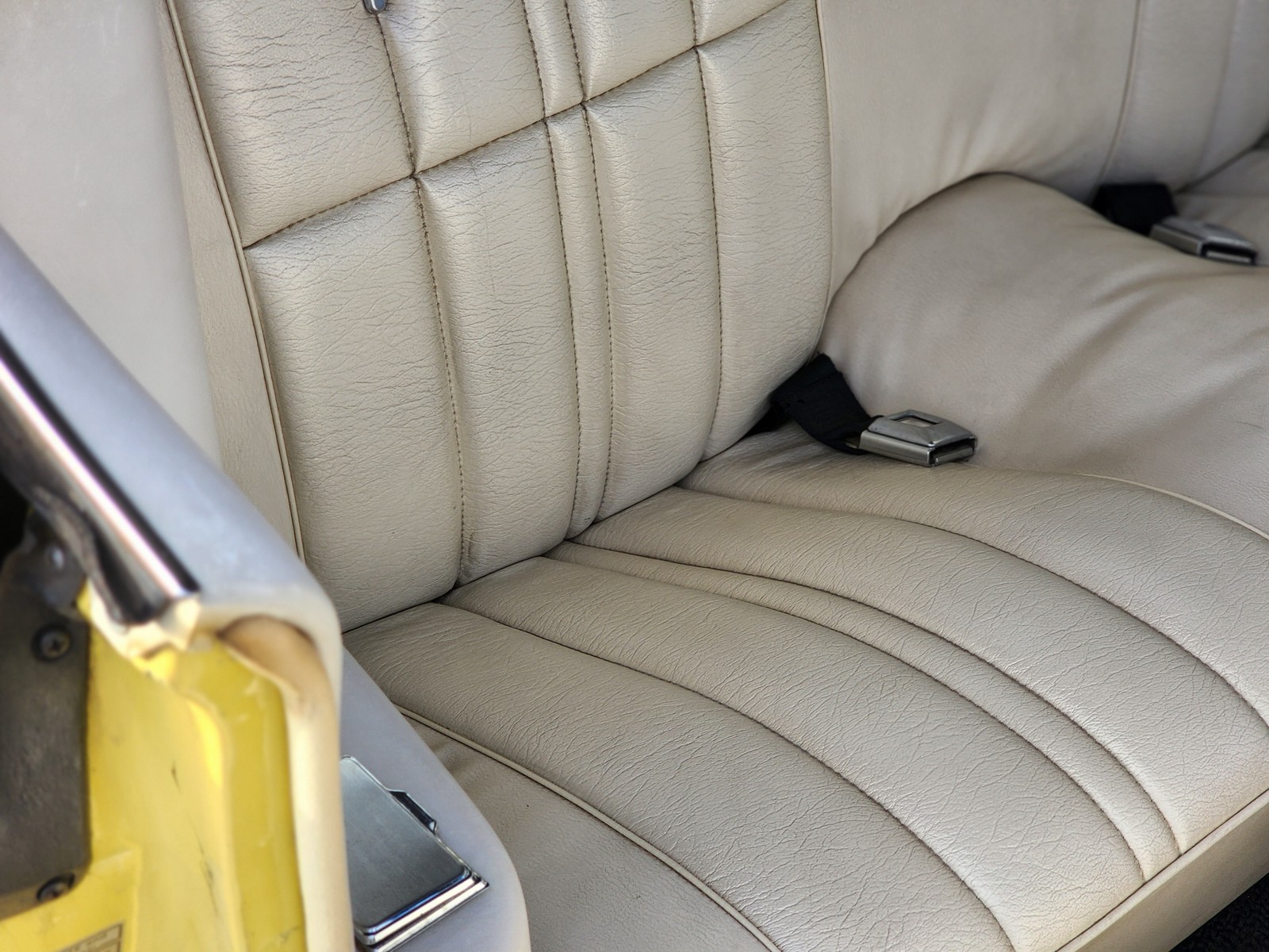 Ford-Mustang-1973-Convertible-21