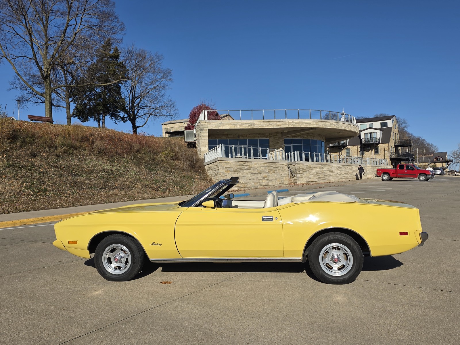 Ford-Mustang-1973-Convertible-35