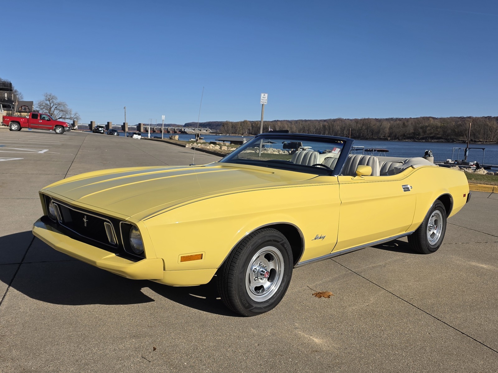 Ford-Mustang-1973-Convertible-37