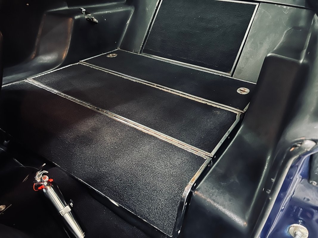 Ford-Mustang-1973-Coupe-25