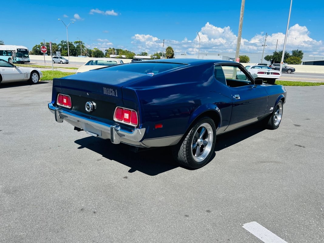 Ford-Mustang-1973-Coupe-5