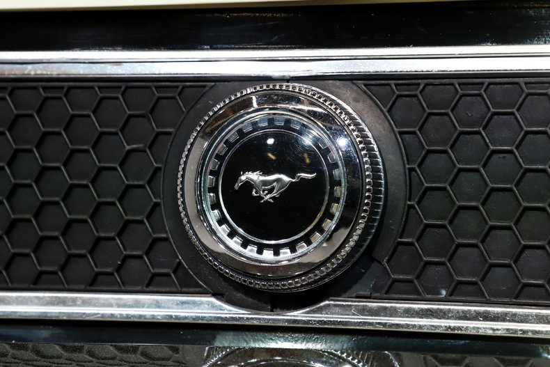 Ford-Mustang-1973-White-White-14