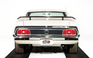 Ford-Mustang-1973-White-White-15