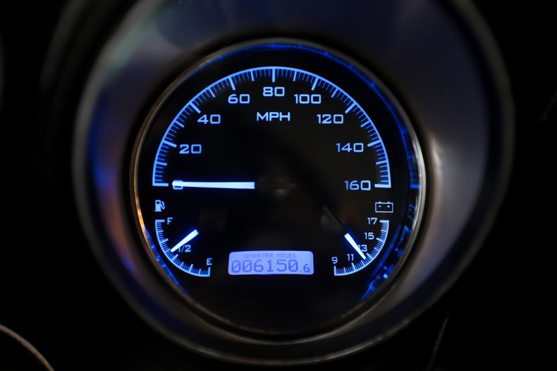 Ford-Mustang-1973-White-White-2