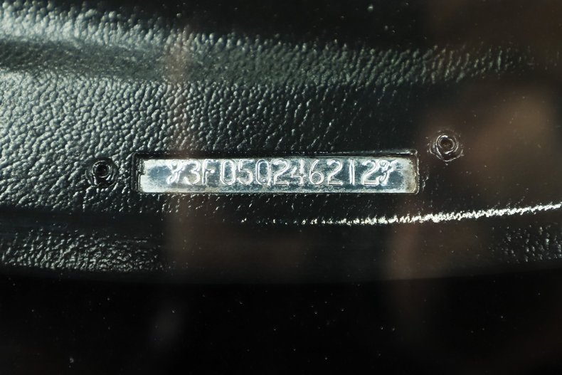 Ford-Mustang-1973-White-White-22