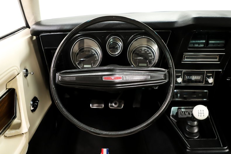 Ford-Mustang-1973-White-White-24