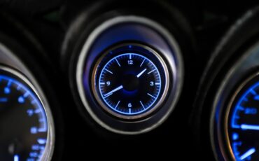 Ford-Mustang-1973-White-White-28