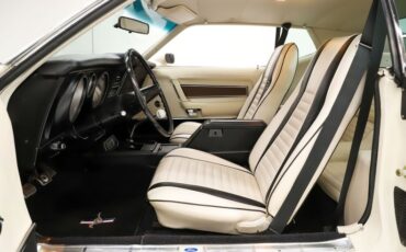 Ford-Mustang-1973-White-White-35